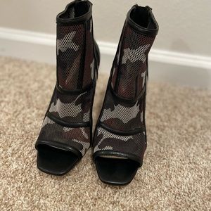 Jessica Simpson Camouflage Bootie!!!